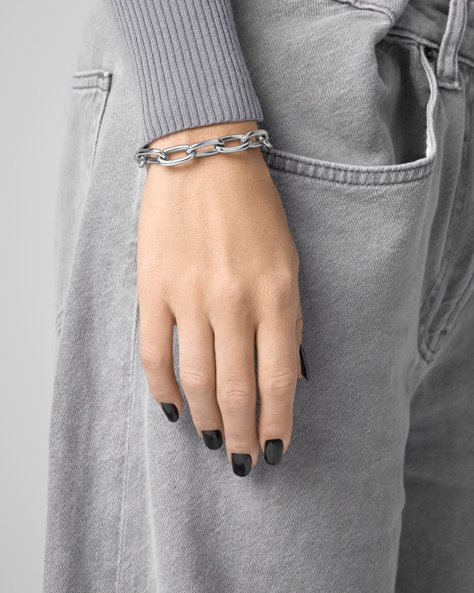 Cellar Chain Bracelet - Image 2