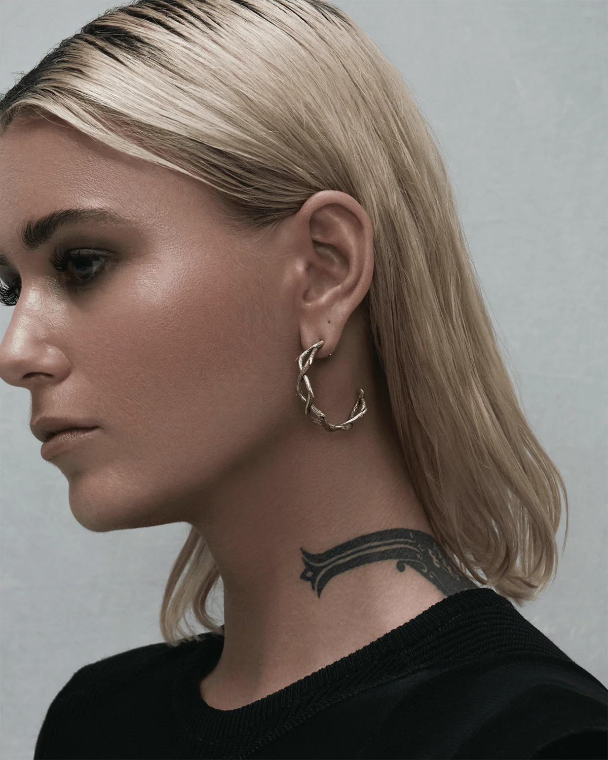 Elysian Hoop Earrings - Image 4