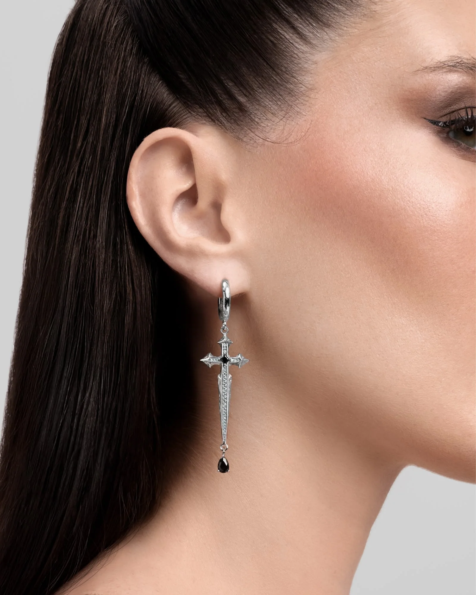 Illyria Eternal Earrings - Image 2