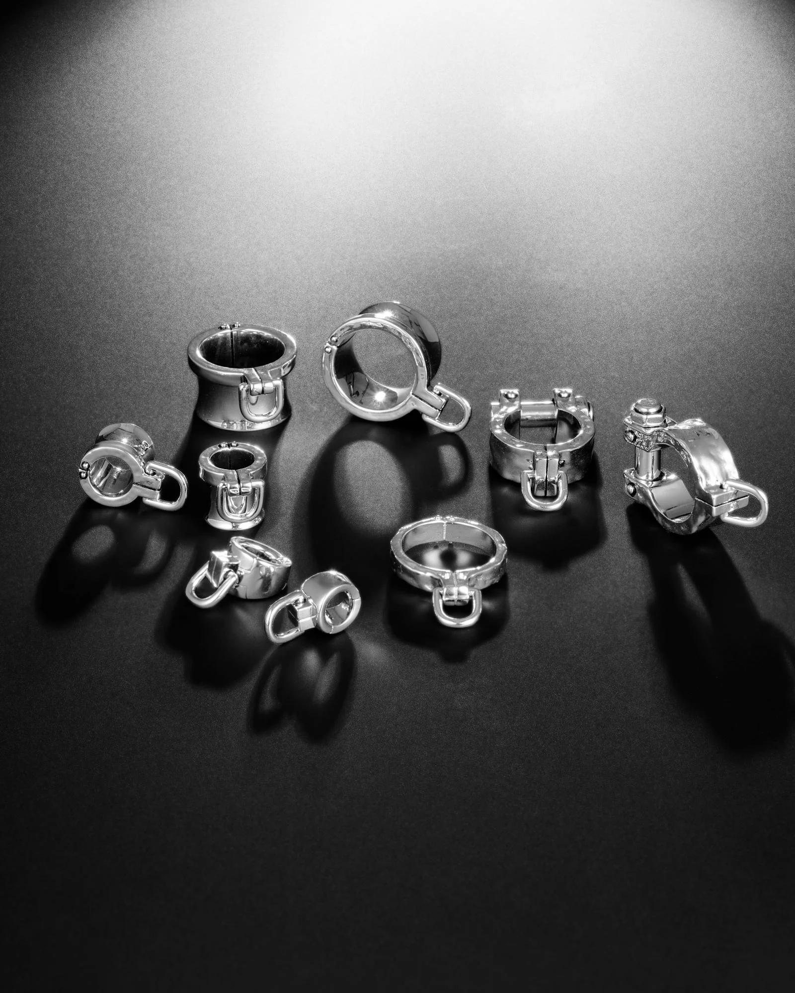 Qode Hangers - Image 11