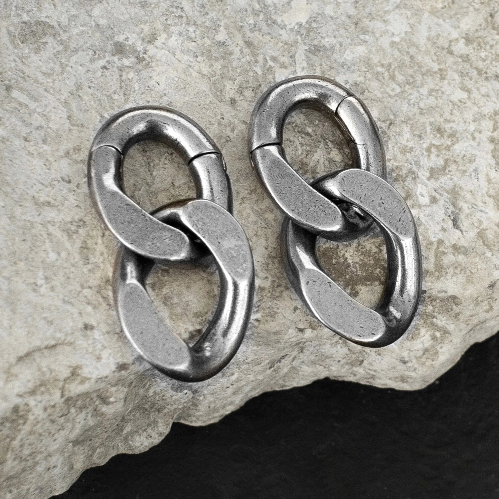 Sabbath Chain Hangers - Image 12