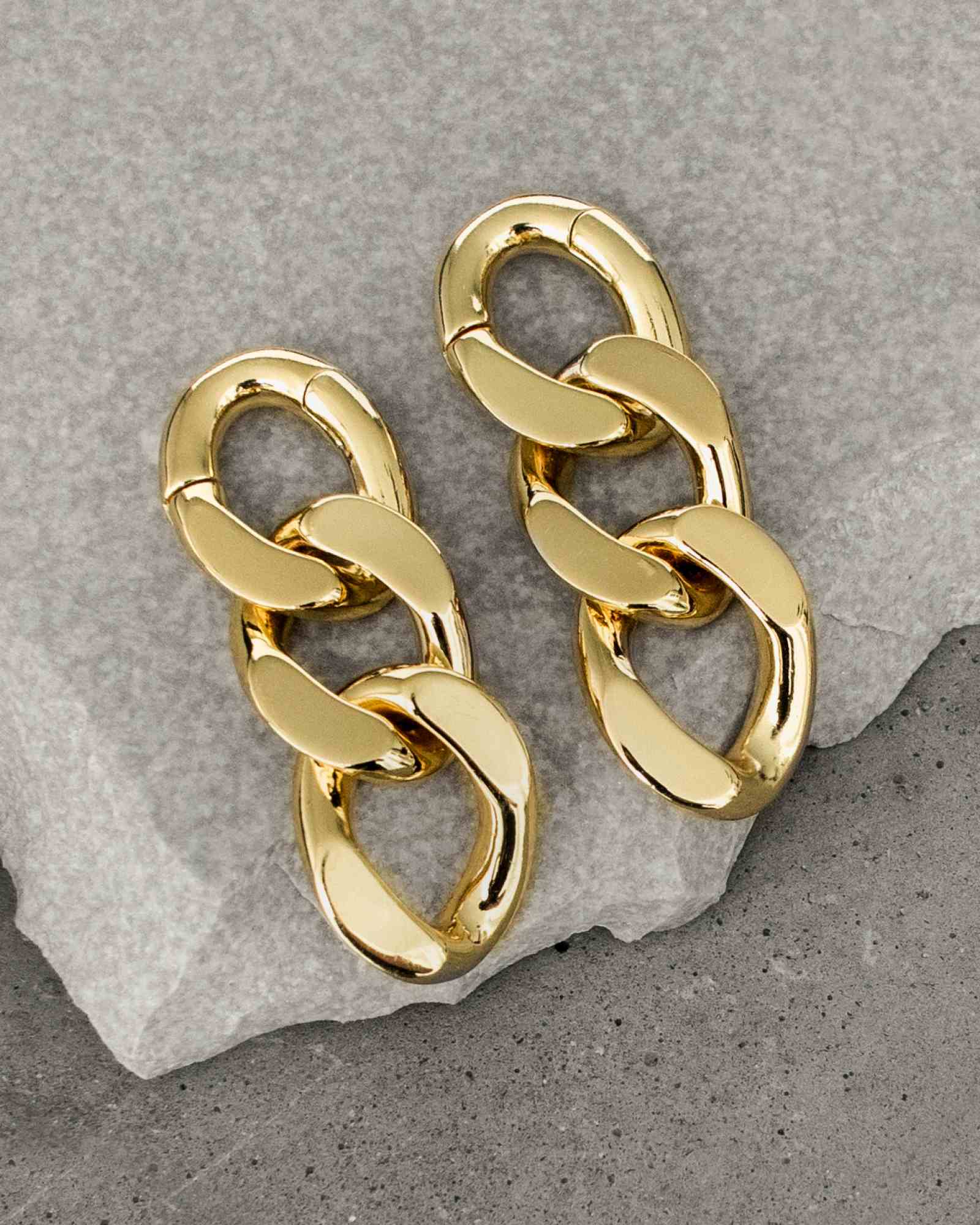 Sable Chain Hangers - Image 11