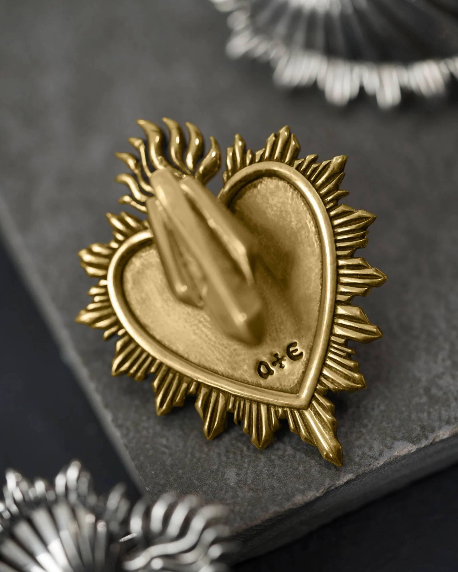 Sacred Heart Hangers - Image 7